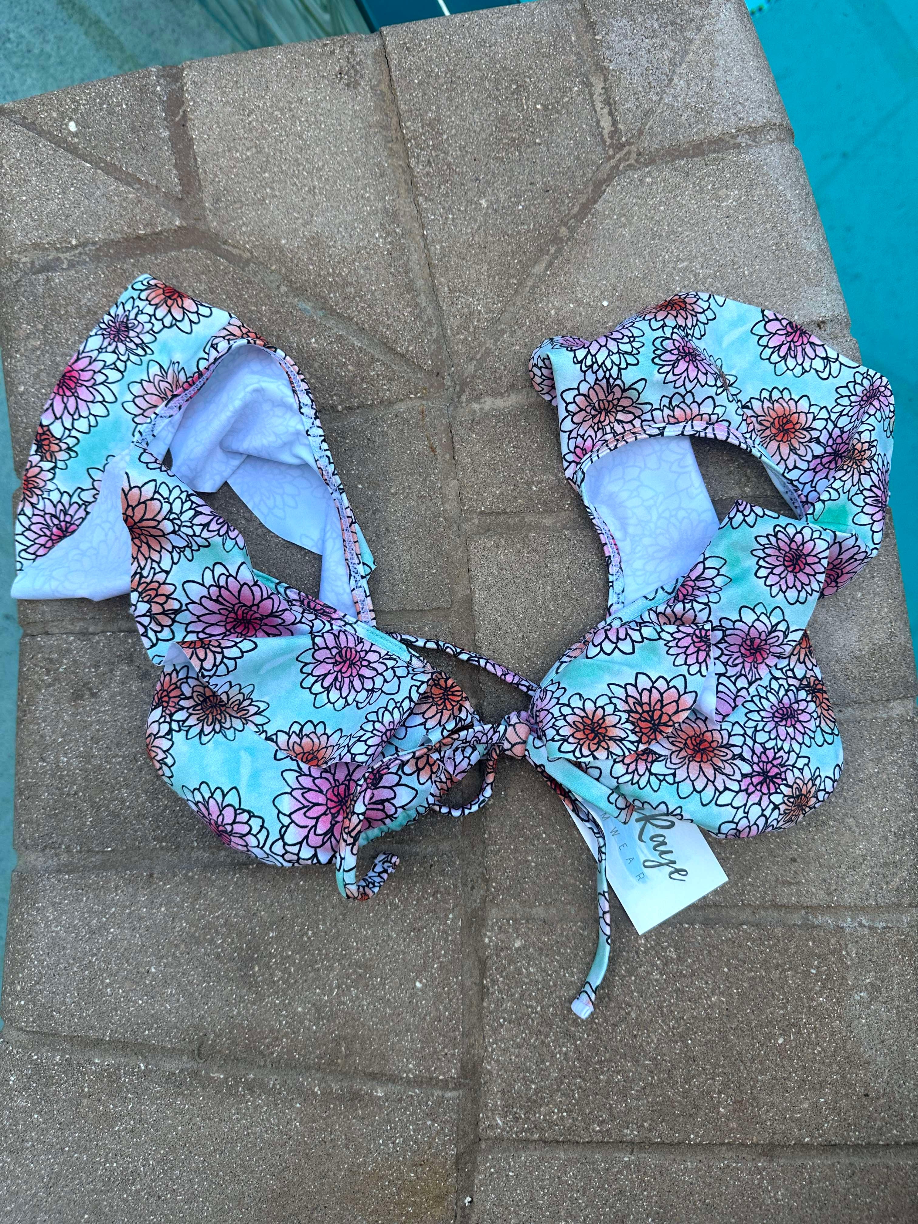 LANI TOP: MEDIUM